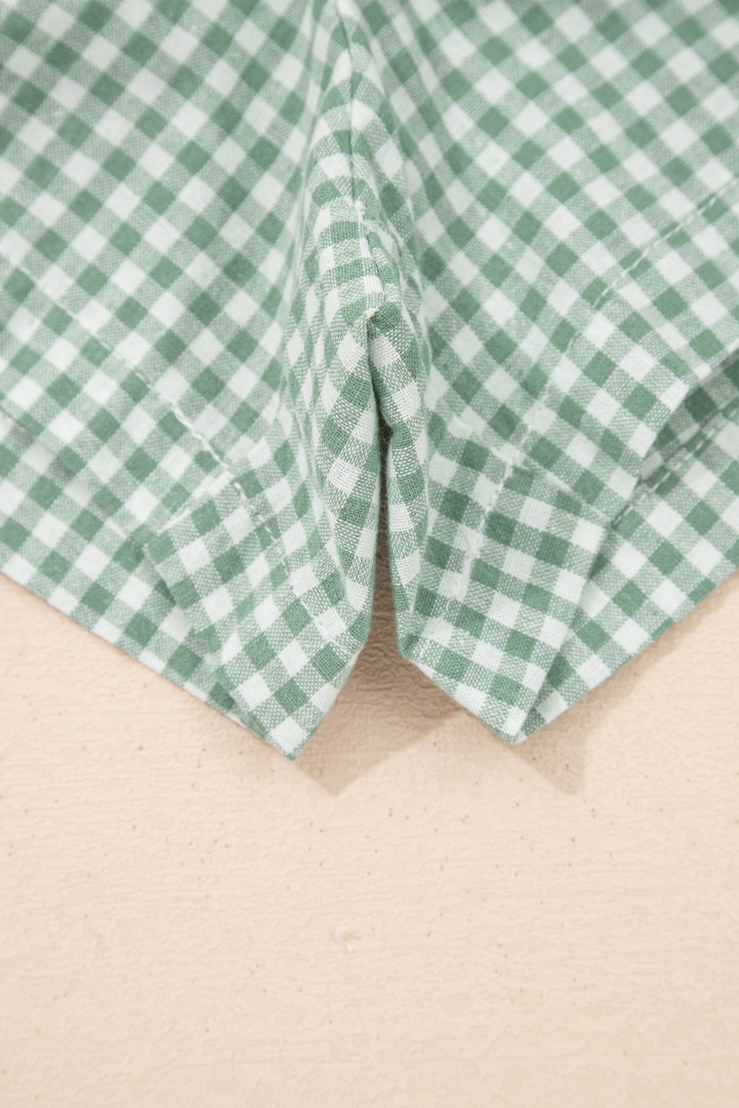 Green Contrast Trim Plaid Print Plus Size Shorts