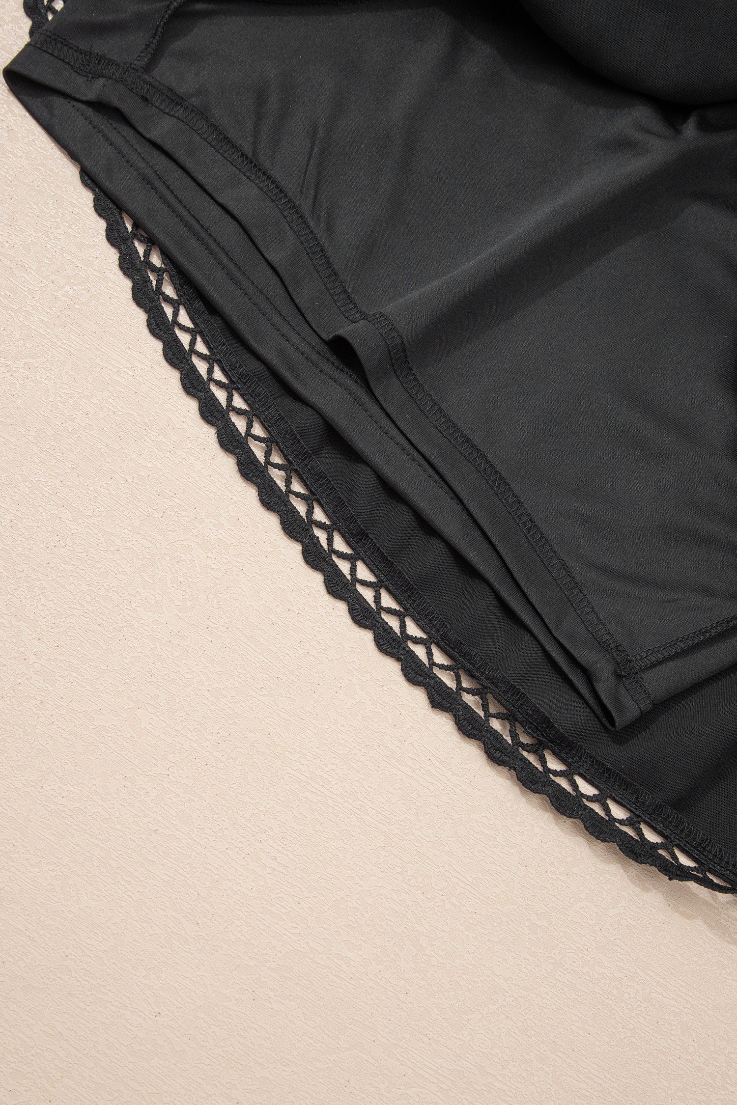 White Plus Size Frilled Elastic Waist Lace Trim Boho Ruffled Shorts