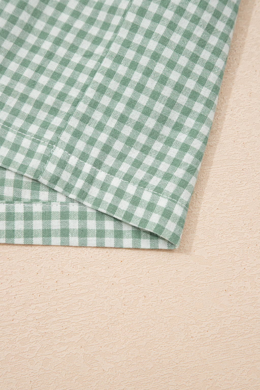 Green Contrast Trim Plaid Print Plus Size Shorts