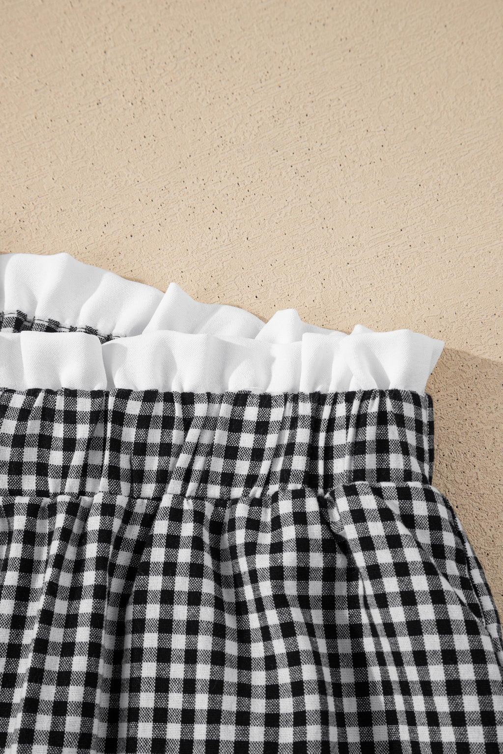 Green Contrast Trim Plaid Print Plus Size Shorts