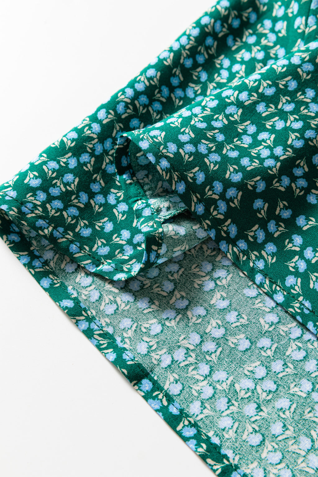 Green Boho Chic Notched V Neck Plus Floral Short Sleeve Top